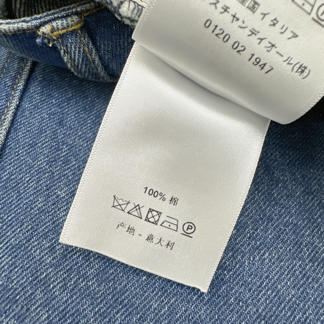 特价🉐️❗️现货齐码❗️不退不换❗️独家首发 CD 25Ss————早春最新款复古丹宁牛仔套装 🩵宽松廓