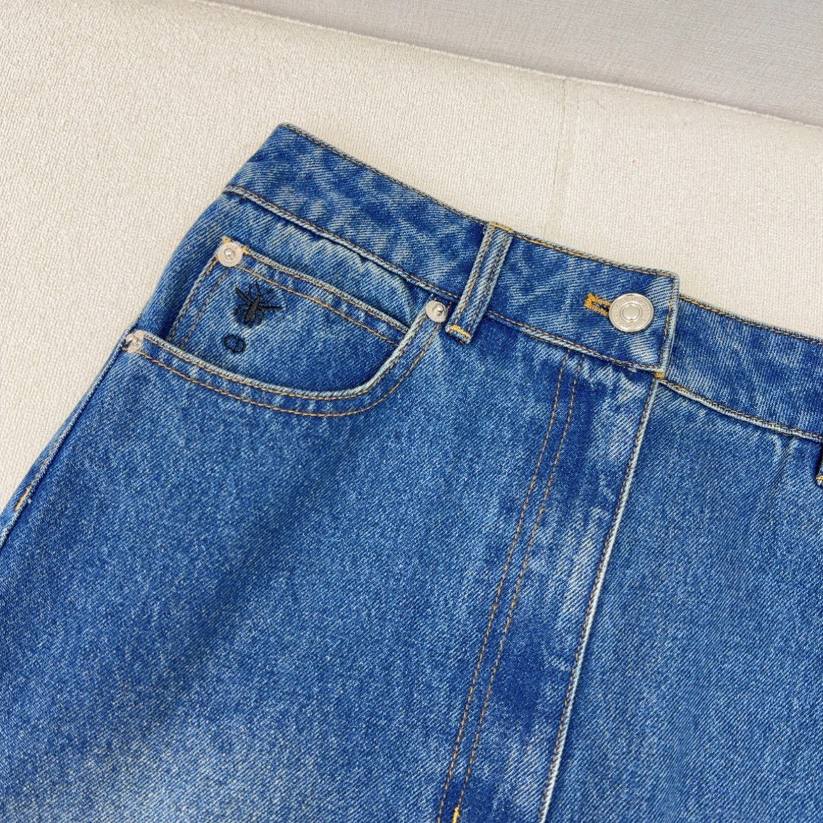 特价🉐️❗️现货齐码❗️不退不换❗️独家首发 CD 25Ss————早春最新款复古丹宁牛仔套装 🩵宽松廓