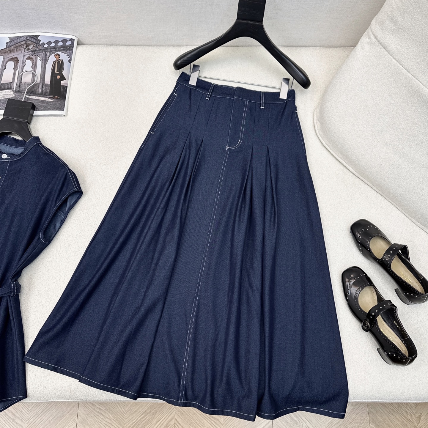 特价🉐️一套❗️现货齐码❗️不退不换❗️独家款～ CD 25Ss————春夏最新款时髦感在线牛仔套装🖤帅