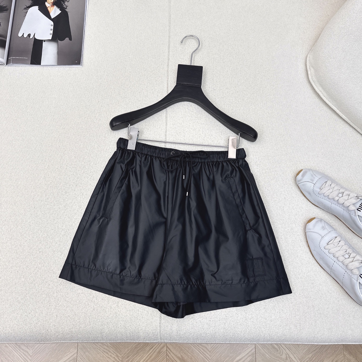 特价🉐️❗️现货齐码❗️不退不换❗️FD 25Ss————春夏最新款时髦风气质一系列套装🖤减龄运动少女风