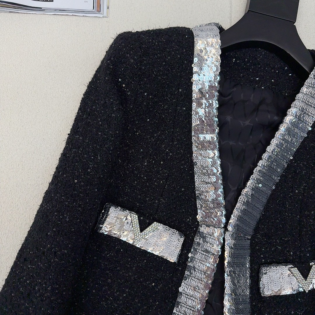 VLTN Tweed Jacket Women's Sequin Embroidery Cropped Coat 5 i1754843393363 6231 0 3