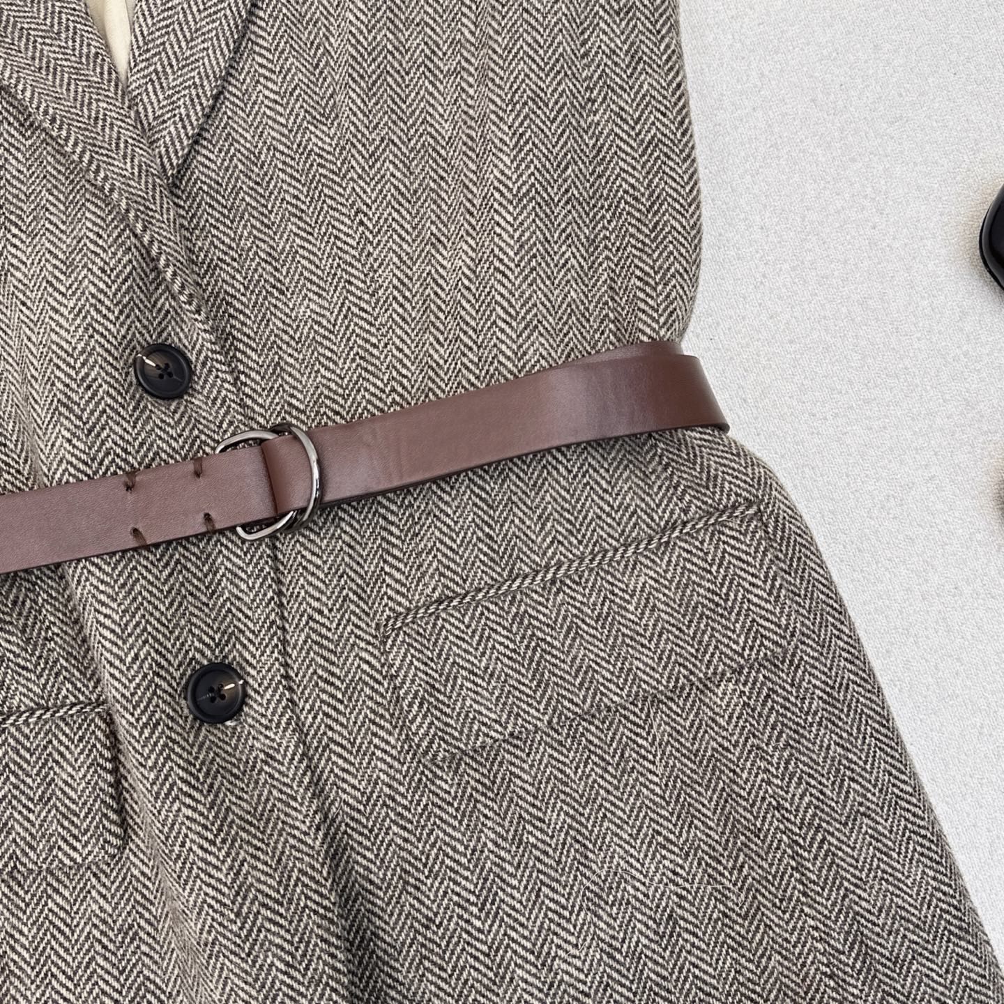 时髦老钱风穿搭 Bc 25Ss————秋冬最新款人字纹廓形马甲外套 🤎极简设计感 叠穿起来很有范 各种有