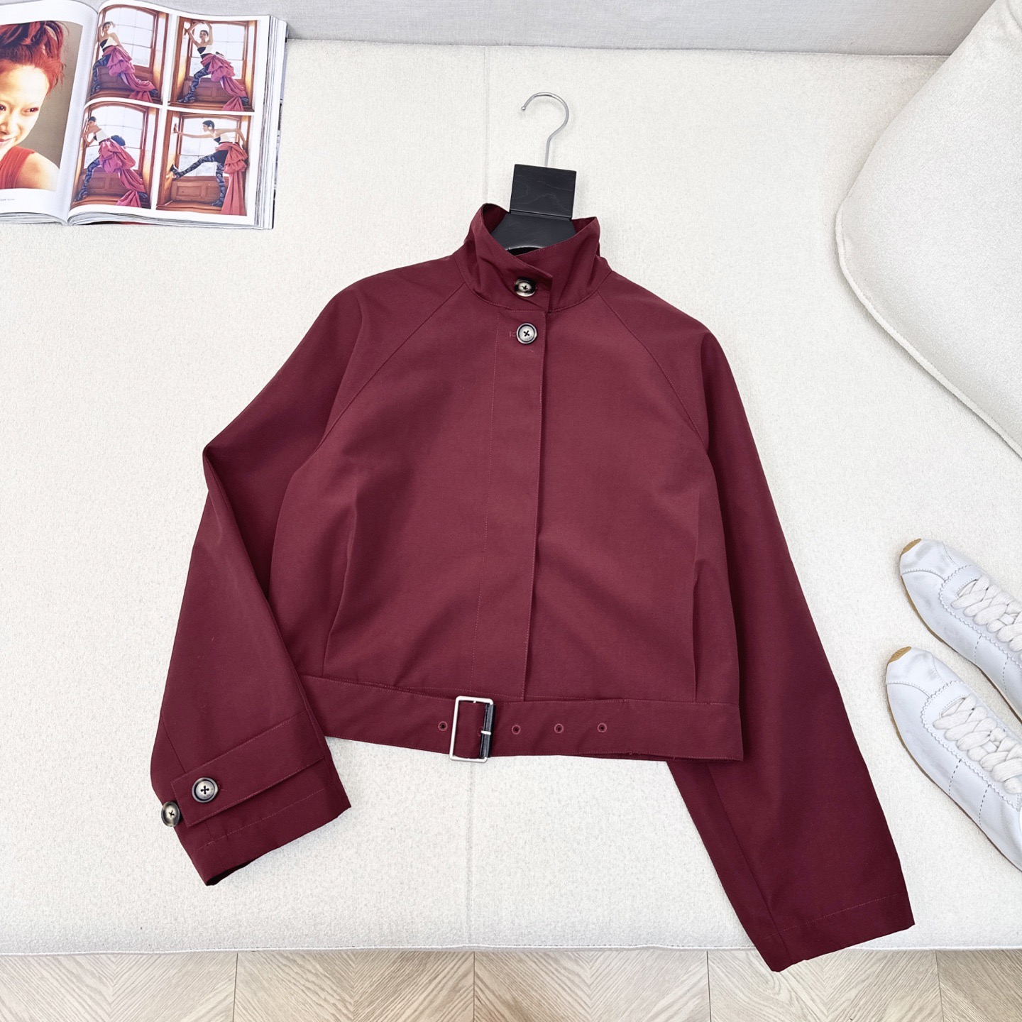Loe 25Ss———早秋最新款立领酒红色夹克外套 ♥️一穿就能出门的款 完全不用费心费力搭配 气质工装