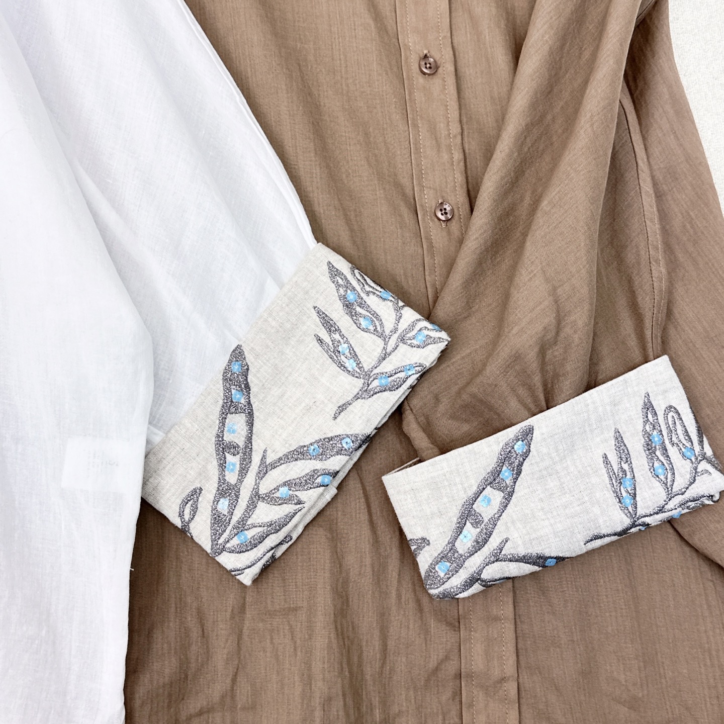 “Original Smolder Female Wind Suit with Elastic Shirt and Tweed Tweezers Review” - 图片 5