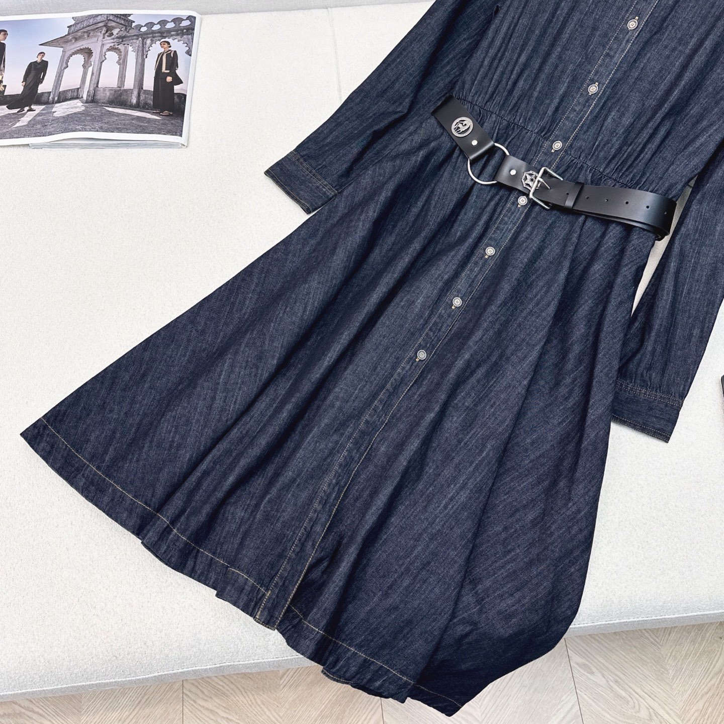 独家首发 CD 25Ss————春夏最新款长款牛仔连衣裙 🖤定制牛仔材质 复古洗水色系质感挺括有型 搭配