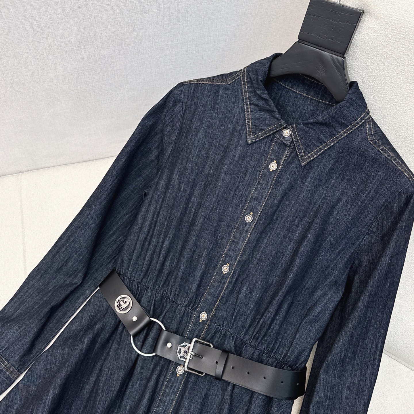 独家首发 CD 25Ss————春夏最新款长款牛仔连衣裙 🖤定制牛仔材质 复古洗水色系质感挺括有型 搭配