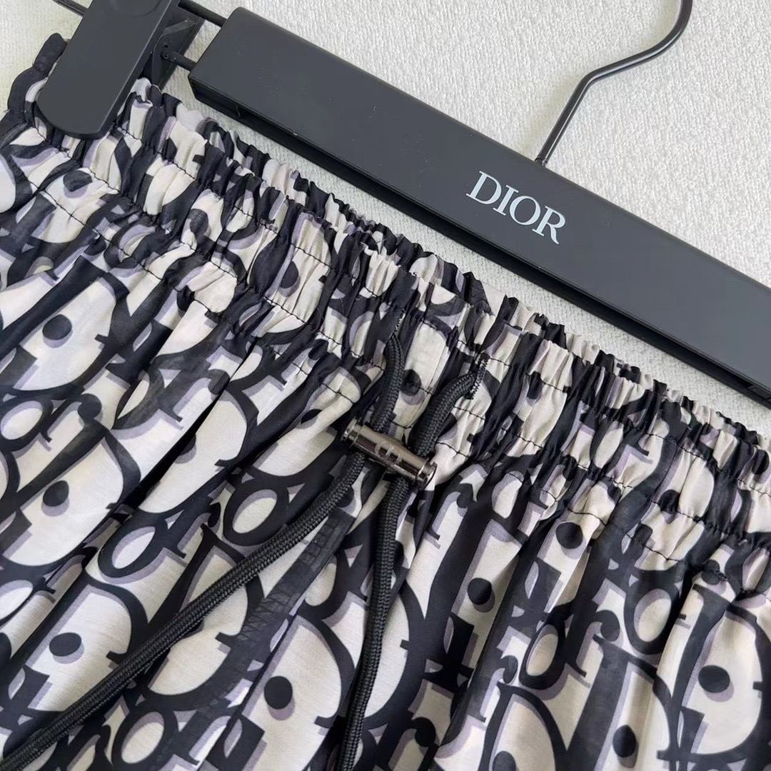 “Review: P408 Scavenging Suit with Burst Recommended by Dio – Popular Ice Shorts for Spring and Summer” - 图片 4