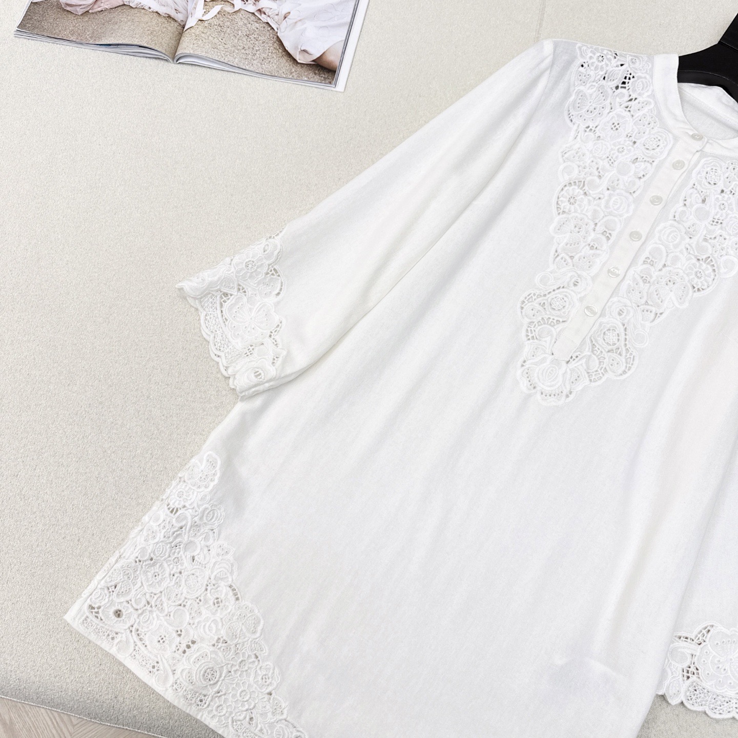 重工款 VLTN 25Ss————早秋最新款2重工满身刺绣白色连衣裙 🤍超美的一款 度假灰常适合 高级感