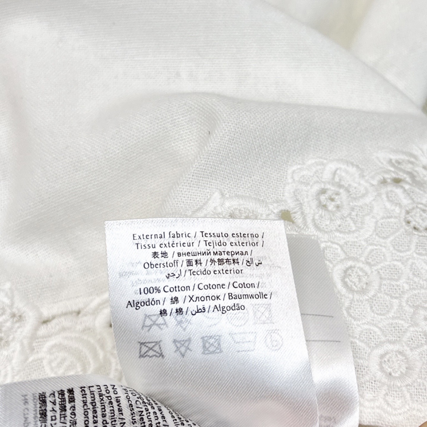 重工款 VLTN 25Ss————早秋最新款2重工满身刺绣白色连衣裙 🤍超美的一款 度假灰常适合 高级感