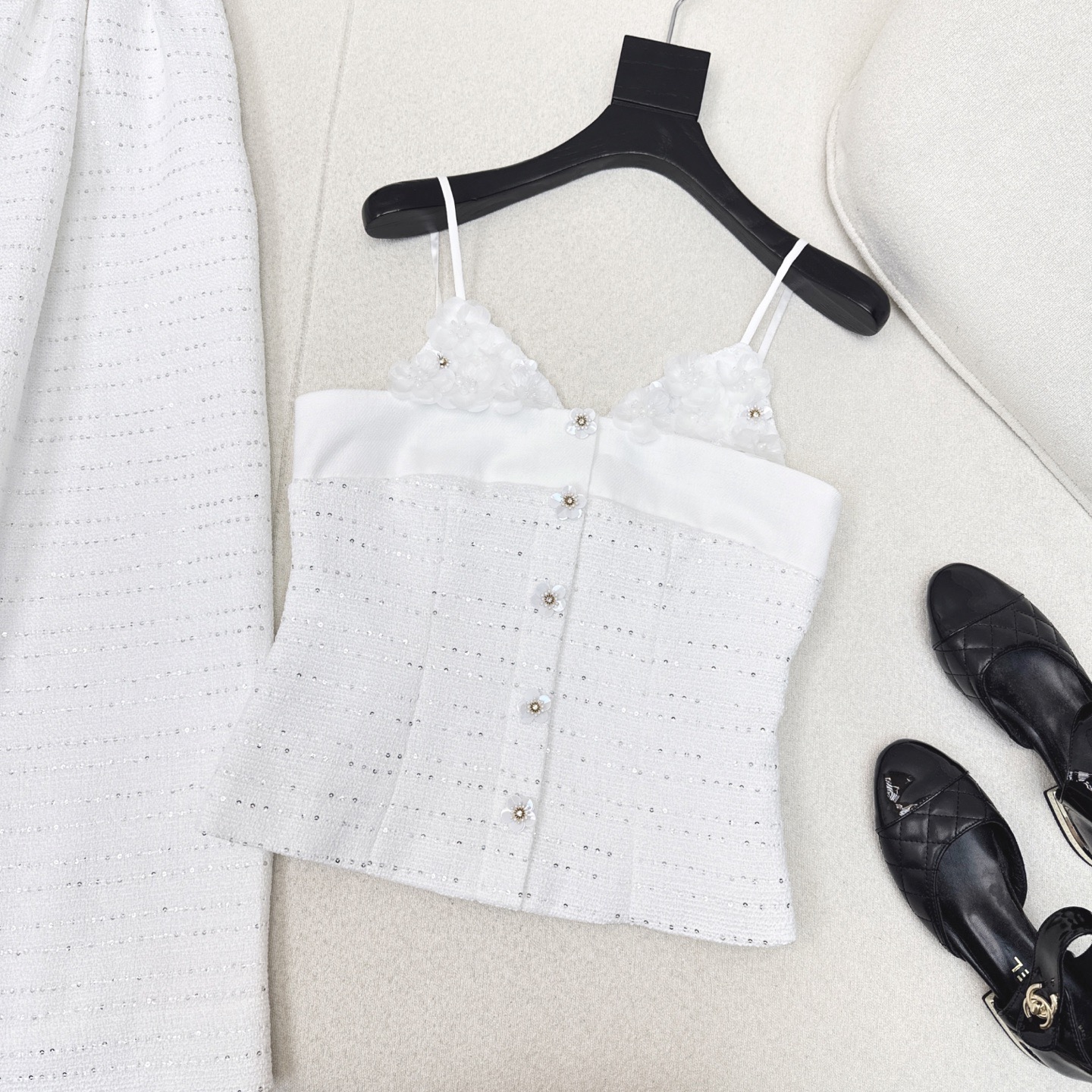 特价🉐️ ❗️现货齐码❗️不退不换❗️只有吊带❗️独家款 C家 25Ss————春夏最新款亮片编织套装🤍