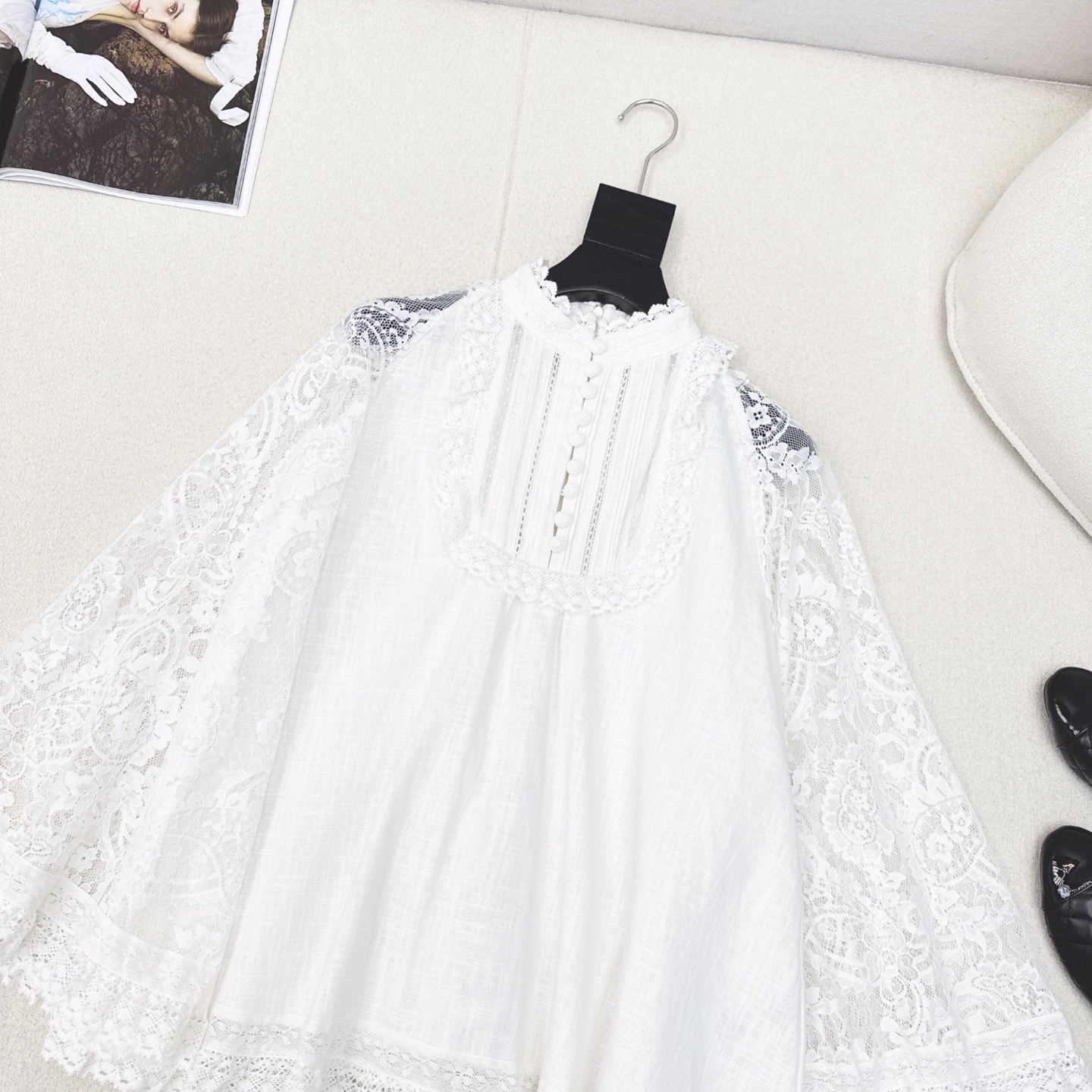 独家首发 Zim 25Ss————早秋最新款度假风宫廷风花边立领亚麻衬衫🤍蕾丝绣花定位拼接细节面料透气舒