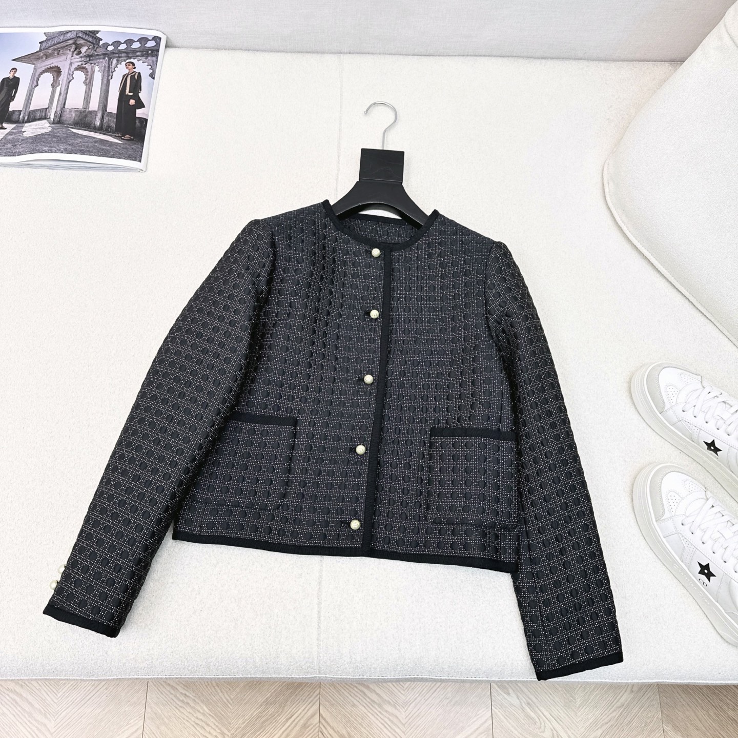 独家首发 CD 25Ss————秋冬最新款黑金戴妃藤格纹圆领夹克外套🖤yb定制金丝绗缝技术面料 珍珠扣点
