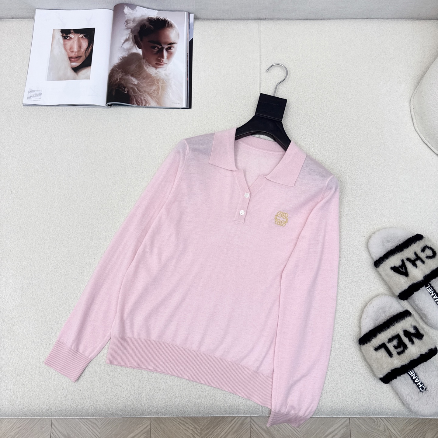 Loe 25Ss————早秋最新款logo刺绣羊毛上衣 🤍减龄学院风 敲实穿 单穿打底都OK 叠穿更加时