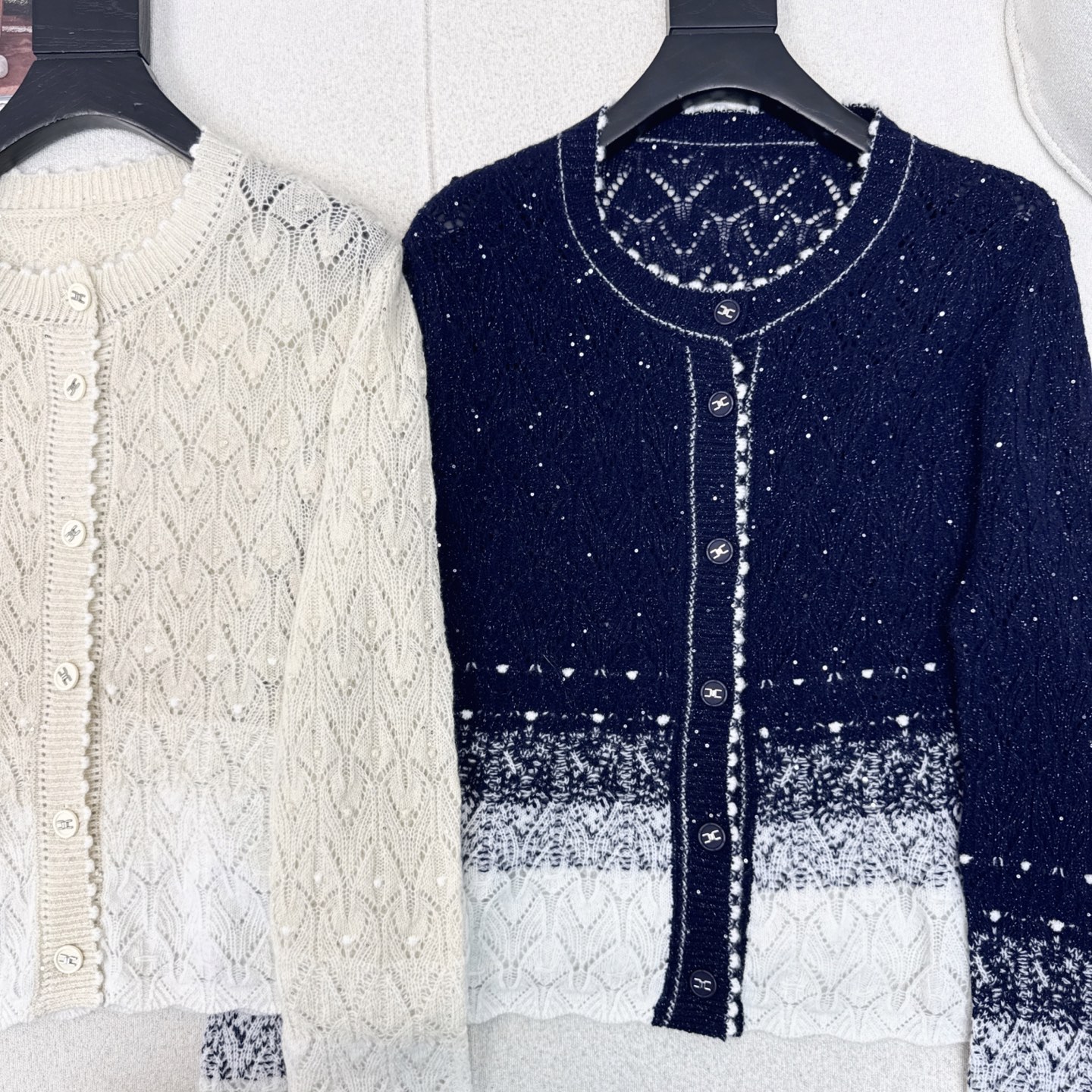 C家 25Ss————秋冬最新款撞色拼接圆领针织开衫 🖤定制羊毛Buling纱线 圆领简洁百搭 质感柔软