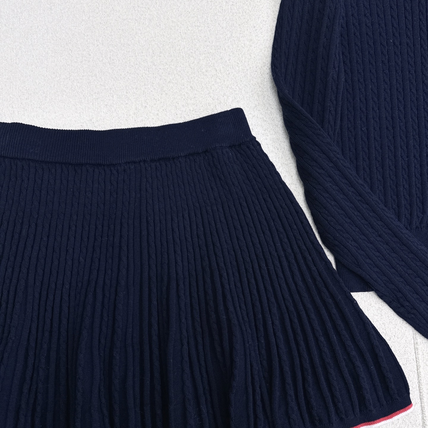 腔调感老钱风 RL 25Ss————秋冬最新款减龄小马刺绣Polo套装🤍翻领针织衫+mini半裙 减龄修