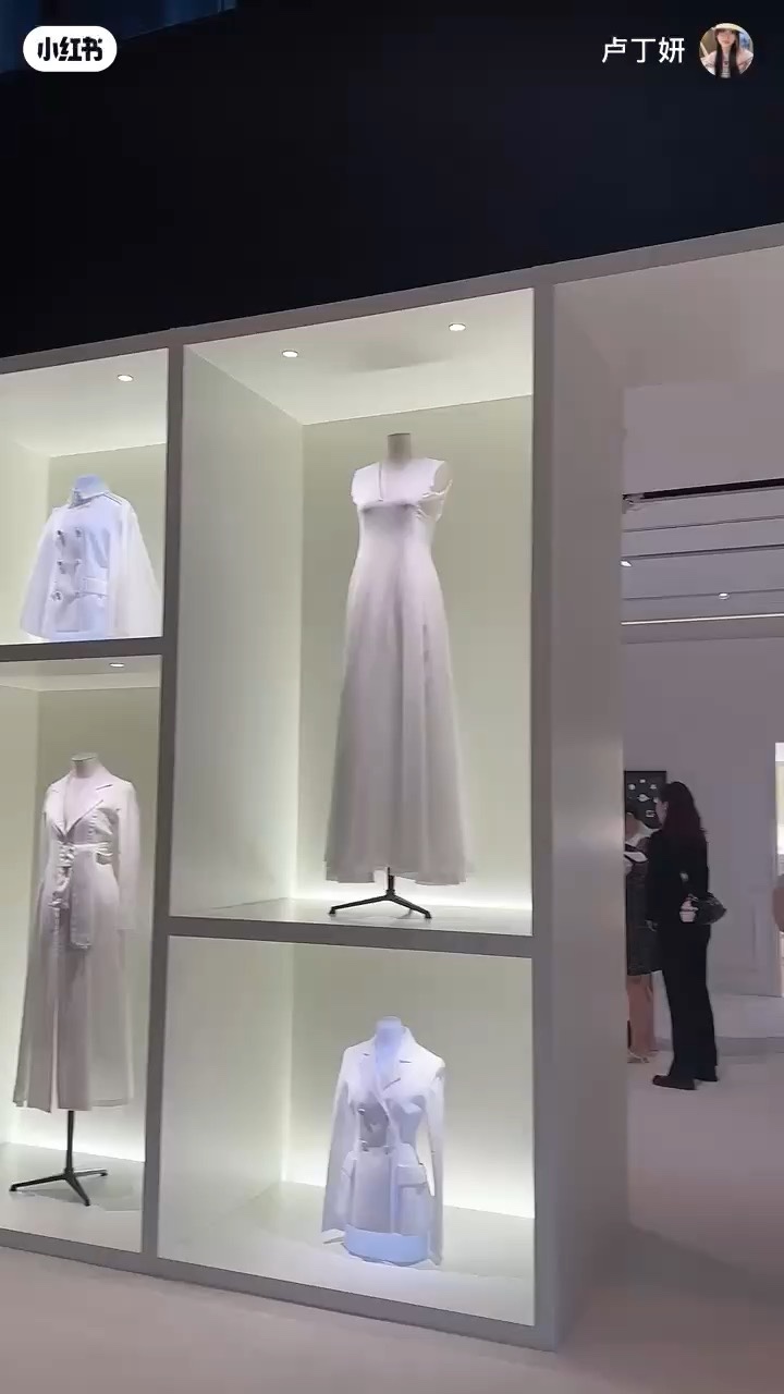❤Tres compartimentos con bordado de cuentas y diamantes, video real de la boutique