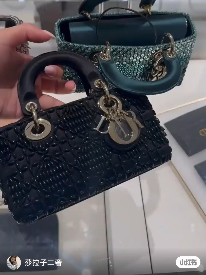 ❤️joy mini rombo con cuentas negras y moradas, video de la tienda