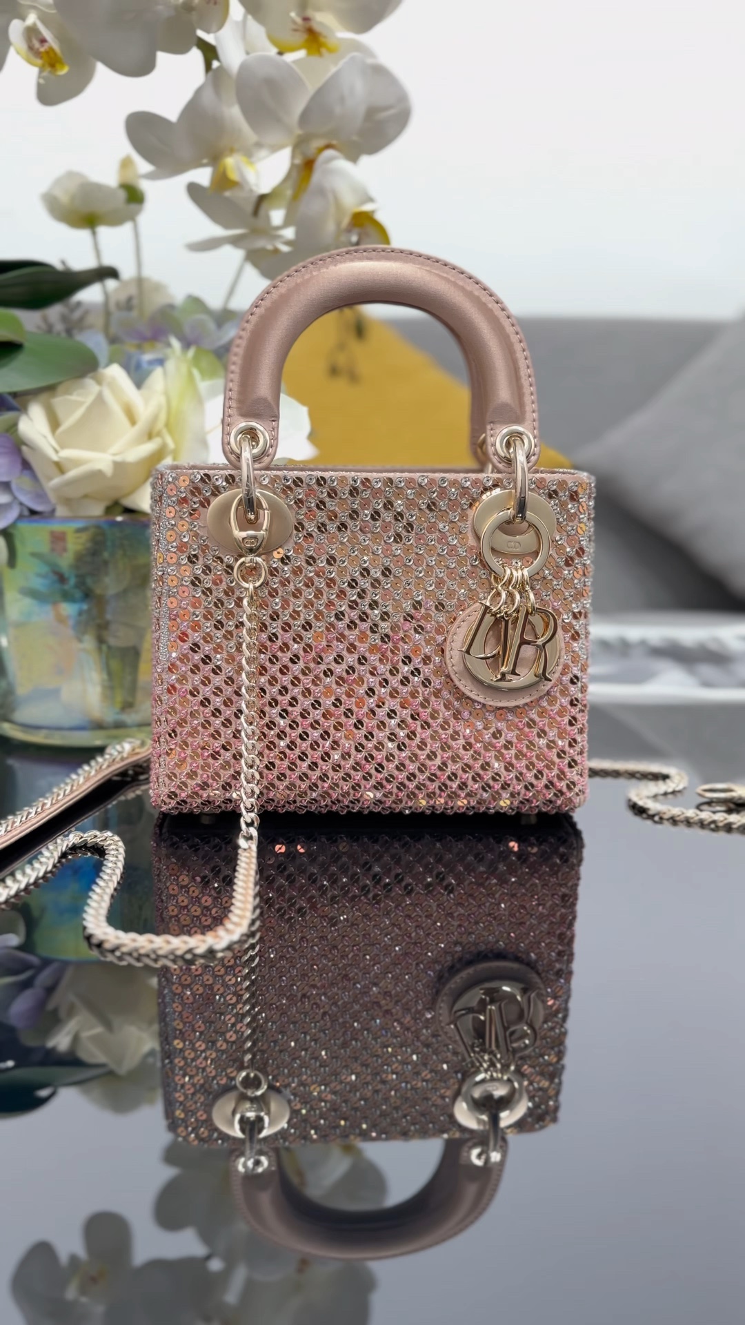 ❤️Nuevo modelo, tres compartimentos con bordado de cuentas rosas degradadas, edición limitada
