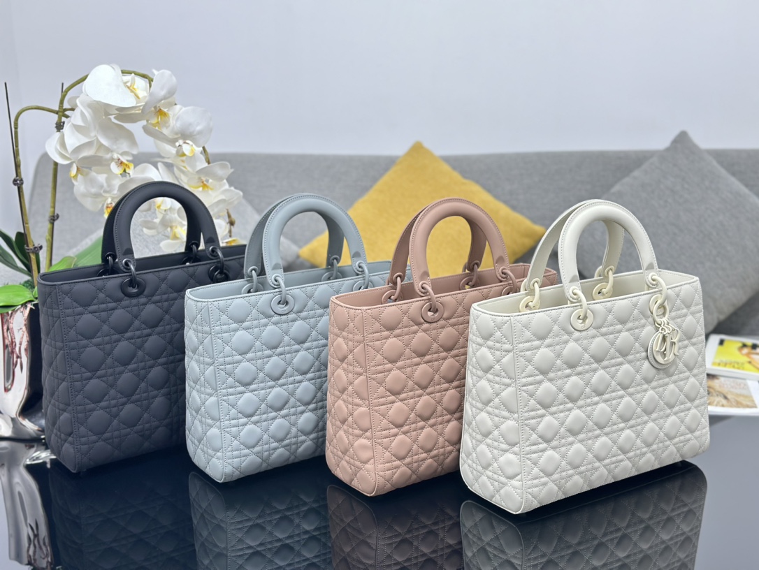 [Dior Women