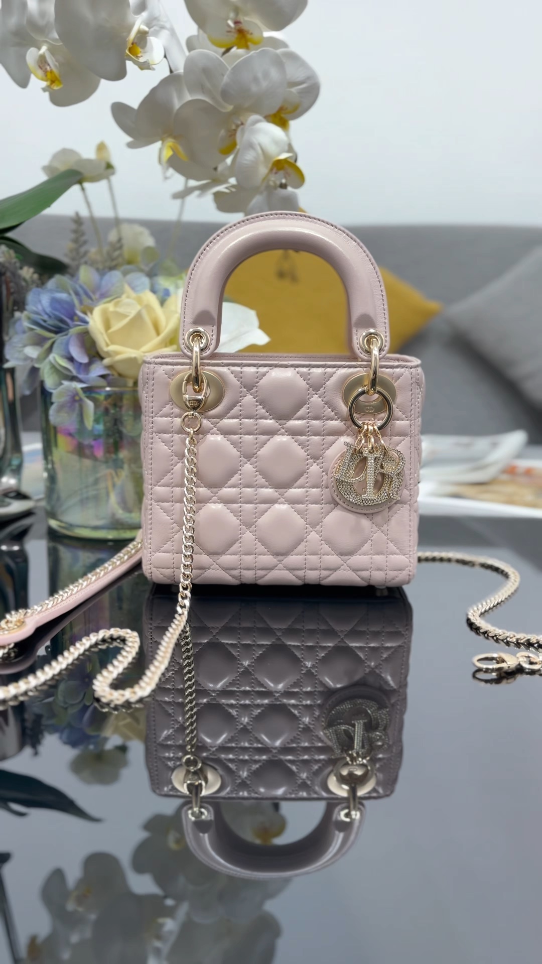 ❤️Nuevo estilo, oveja rosa con hebilla de diamantes de tres rejillas, ¡programado para enviarse pasado mañana!