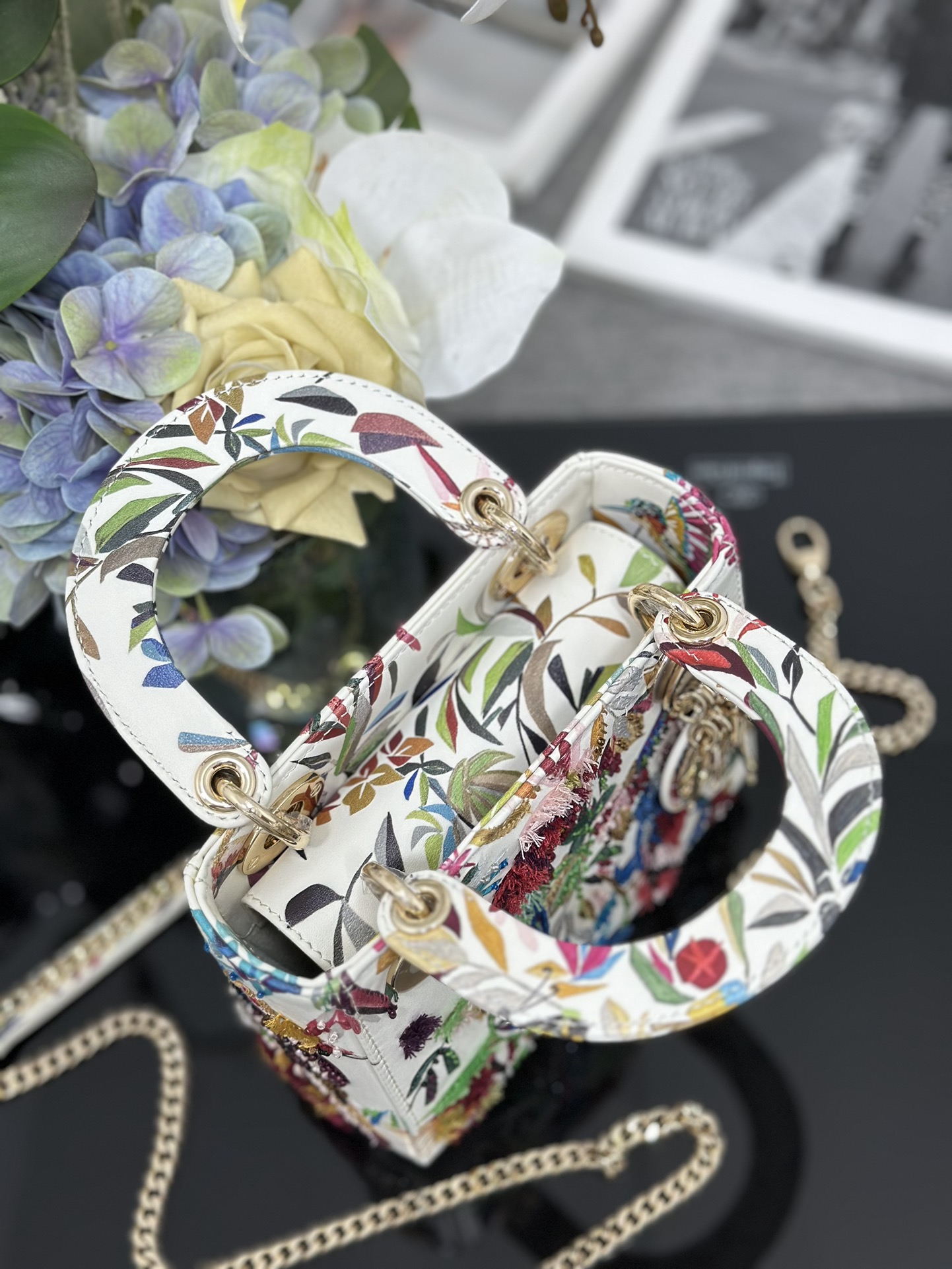 Lady Dior Mini Bag Parrot Beaded Embroidery Nude Calfskin with Chain 8 i1752251578 807 6