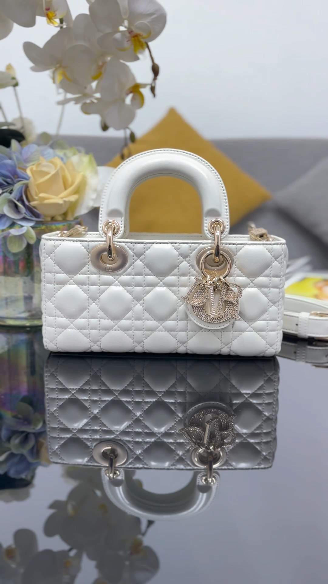 ❤️Nuevo estilo, hebilla de diamante de piel de oveja Joy de 22 cm, lista para la venta.
