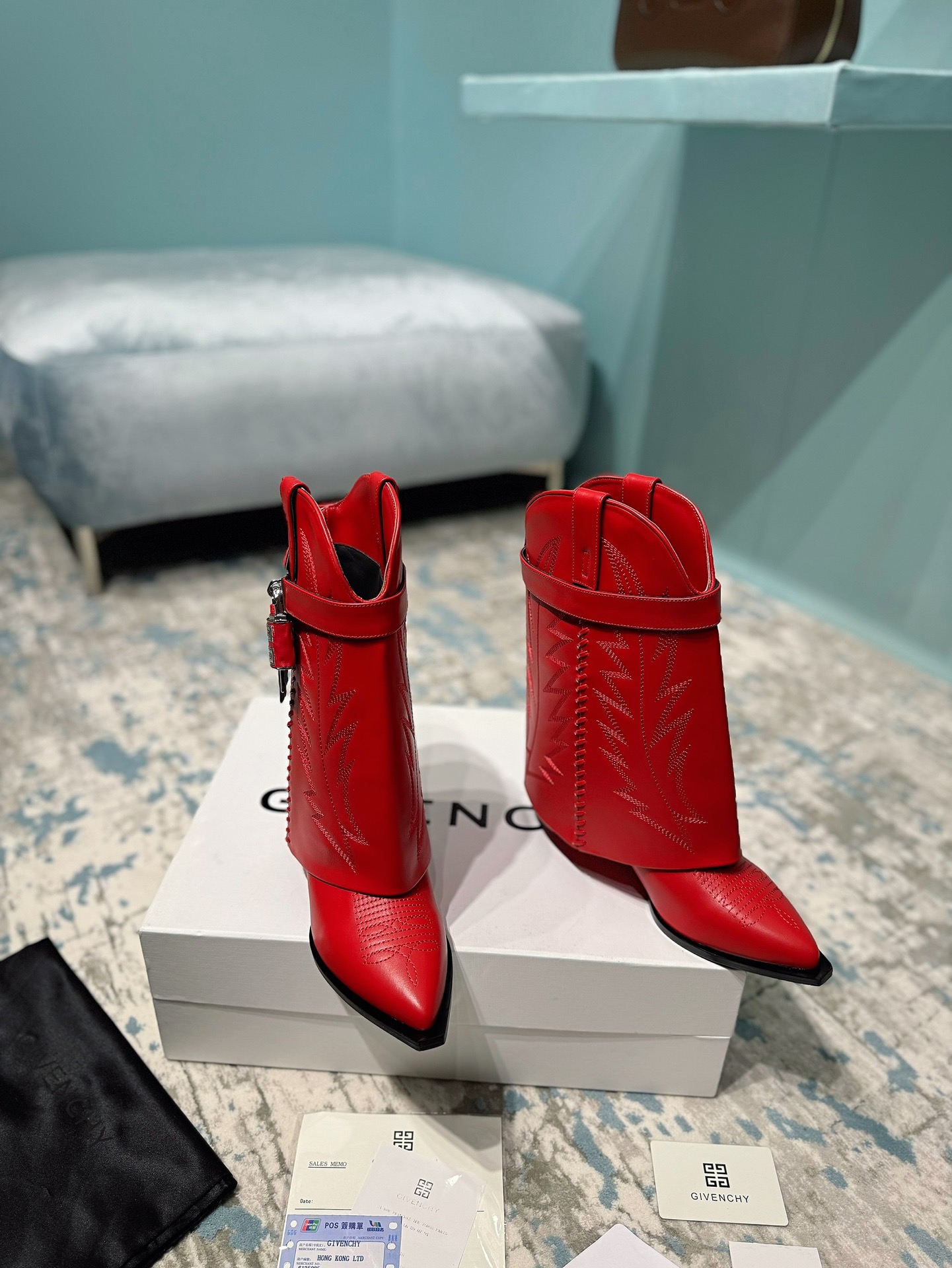 [Givenchy Women
