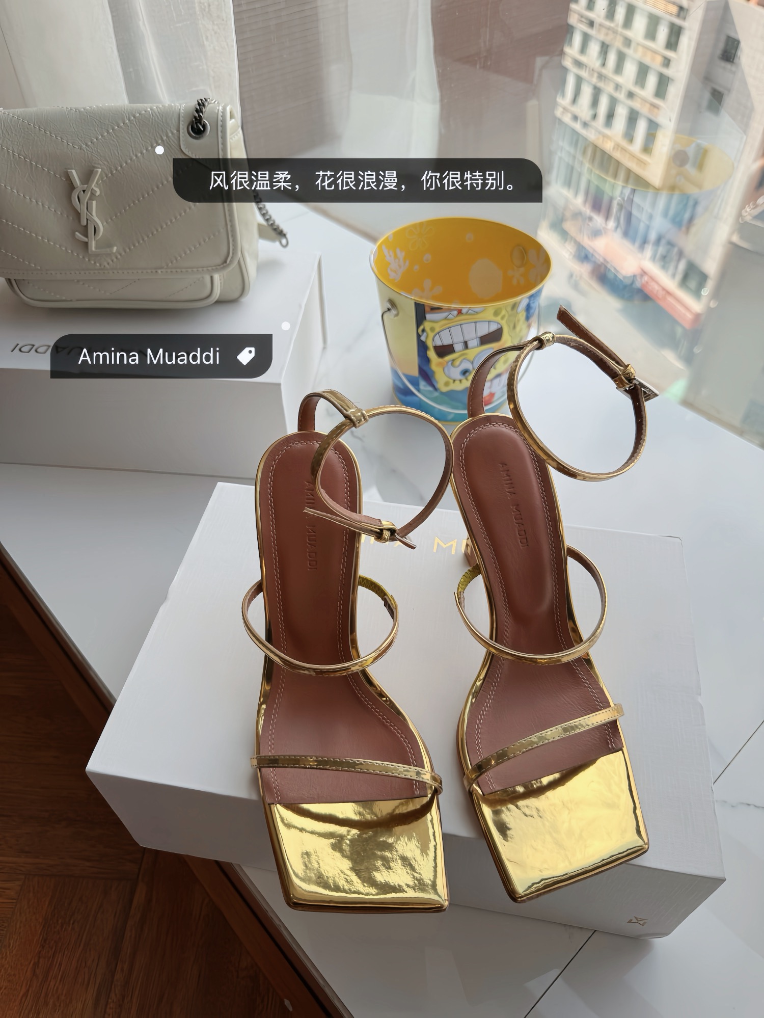 NO:234266,· Fashionable style for show, ★Fabric Mirror Inner Sheepskin Sole Cowhide Outsole (original injection molding) Elegant style Create a different feeling Heel height 10cm Special packaging Simple and elegant style!  show bdetails —————————————— ⊿size. ｜35-39 (40 41 42 customized), high heels, cowhide, sheepskin19860909· 走秀时尚款, ★面料 镜面 内里 羊皮 鞋底 牛皮大底（原版注塑） 优雅风格 创造不一样的感觉 跟高 10cm 专柜包装 简约气质款式！ show bdetails ————————————  ⊿size. ｜35-39（40 41 42 定制）,高跟鞋,high heels,cowhide,sheepskin,Women's Shoes