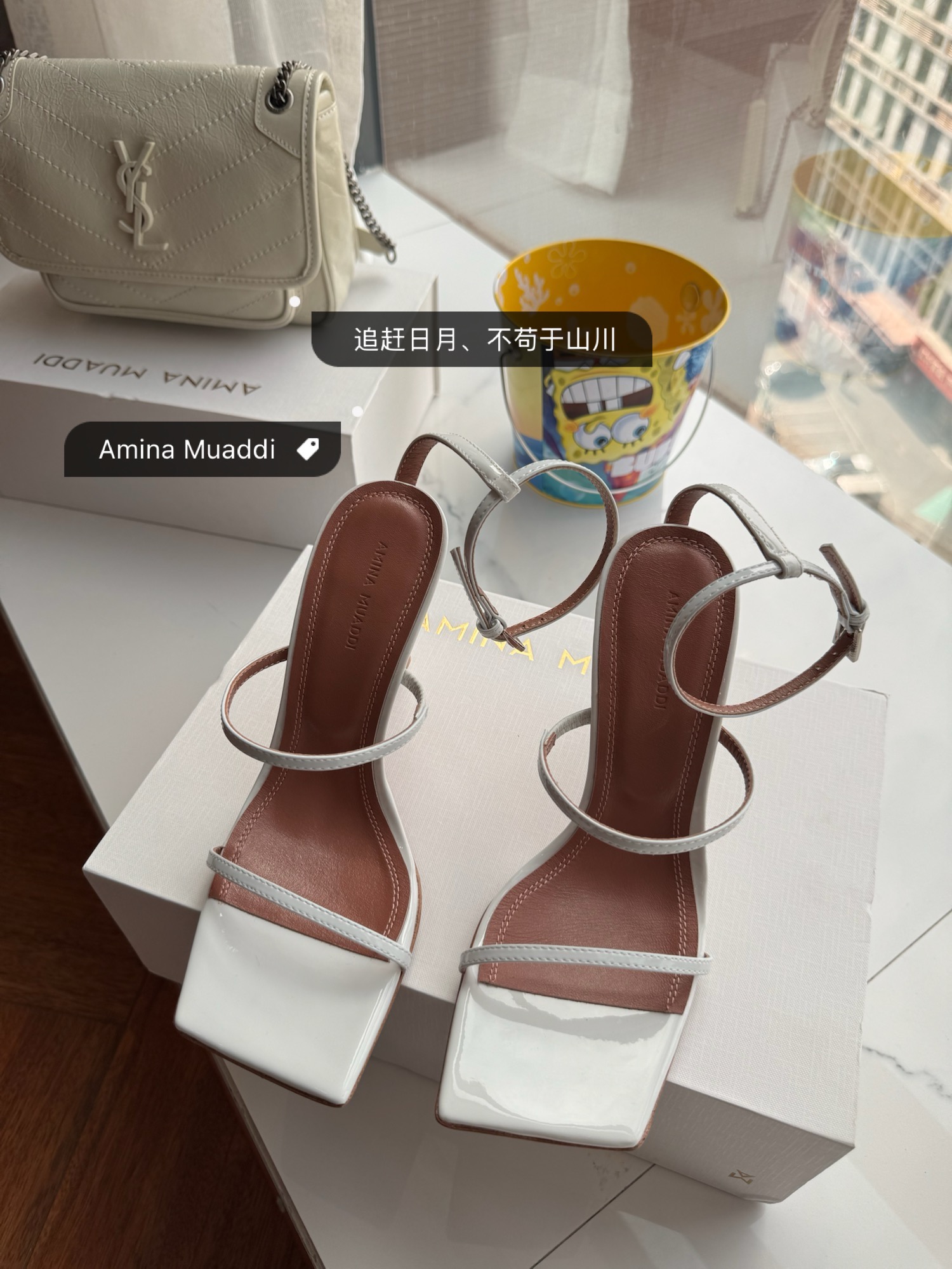 NO:234268,· Fashionable style for show, ★Fabric Patent leather Inner Sheepskin Sole Cowhide Outsole (original injection molding) Elegant style Create a different feeling Heel height 10cm Special packaging Simple and elegant style!  show bdetails —————————————— ⊿size. ｜35-39 (40 41 42 customized), high heels, cowhide, sheepskin19860909· 走秀时尚款, ★面料 漆皮 内里 羊皮 鞋底 牛皮大底（原版注塑） 优雅风格 创造不一样的感觉 跟高 10cm 专柜包装 简约气质款式！ show bdetails ————————————  ⊿size. ｜35-39（40 41 42 定制）,高跟鞋,high heels,cowhide,sheepskin,Women's Shoes