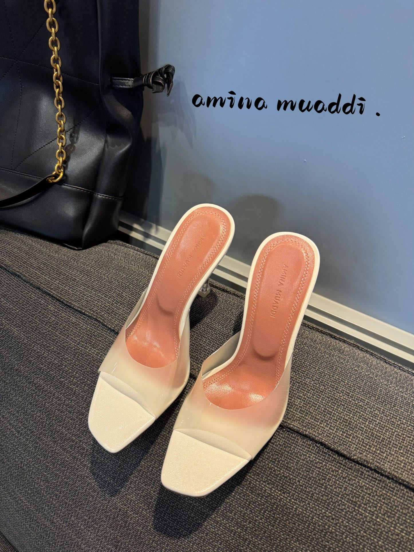 NO:234176,& · New products are on sale ★Fabric pvc lining sheepskin sole cowhide outsole (original injection molding) Elegant style Create a different feeling 10 cm heel height Counter packaging Simple and elegant style!  show bdetails —————————————— ⊿size. ｜35-39 (40 41 42 customized), high heels, cowhide, sheepskin19860909＆ · 新品发售 ★面料 pvc 内里 羊皮 鞋底 牛皮大底（原版注塑） 优雅风格 创造不一样的感觉 跟高10 cm 专柜包装 简约气质款式！ show bdetails ————————————  ⊿size. ｜35-39（40 41 42 定制）,高跟鞋,high heels,cowhide,sheepskin,Women's Shoes