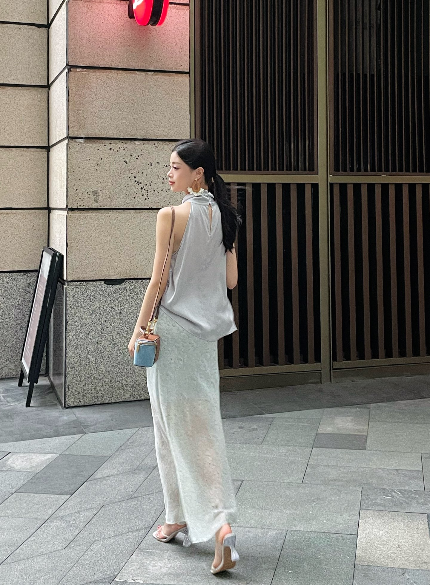“High-Quality Women’s Suit with YSL Packaging and Korean Fragrance for Summer” - 图片 5