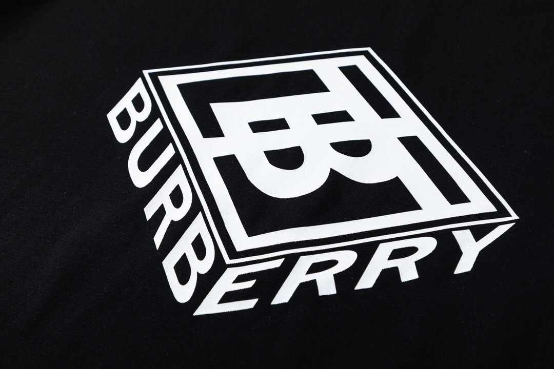 BURBERRY 巴宝莉印花圆领毛圈卫衣 3