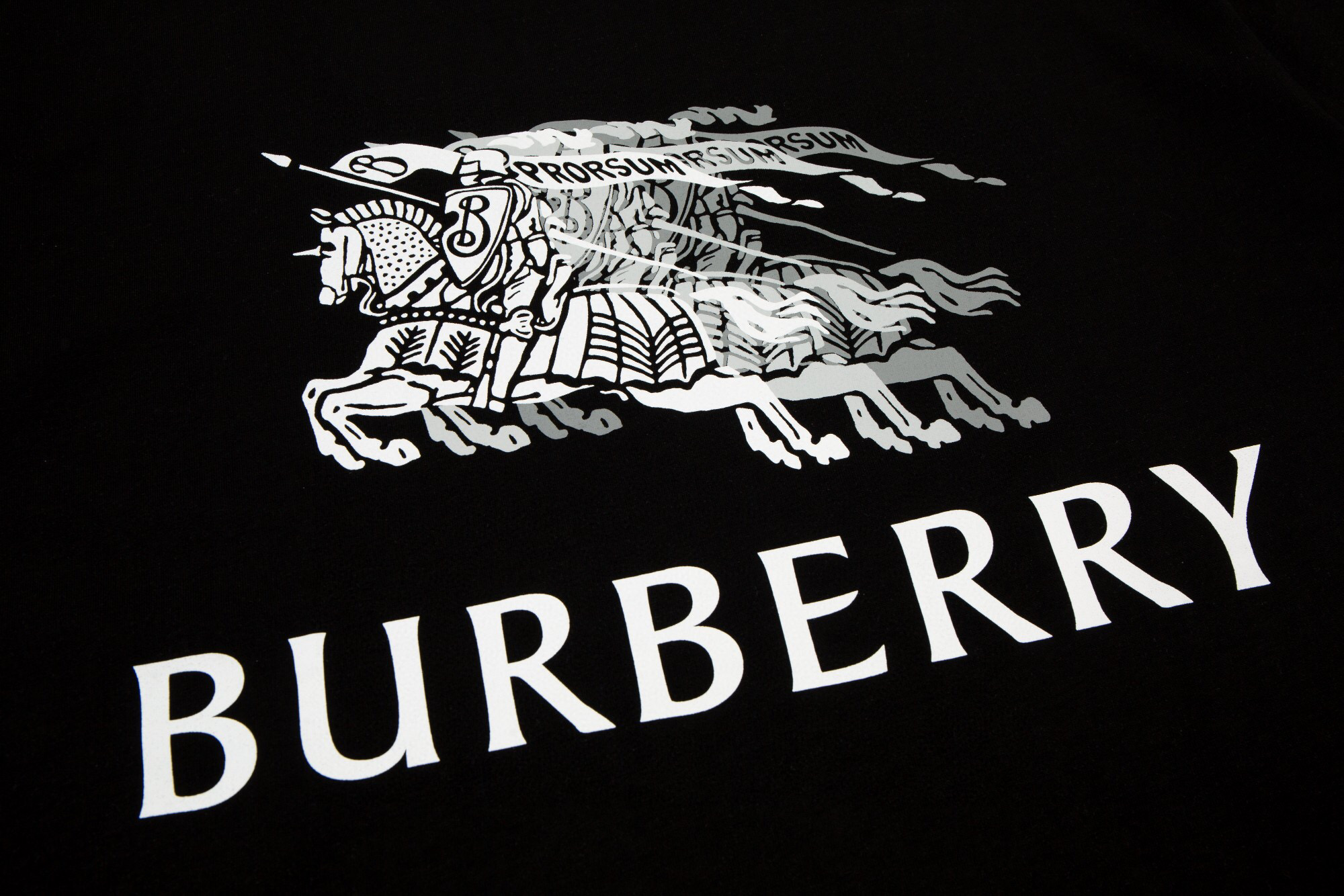 博柏利 Burberry 高级成衣风衣外套及大衣服饰 #B51F6DDC 2
