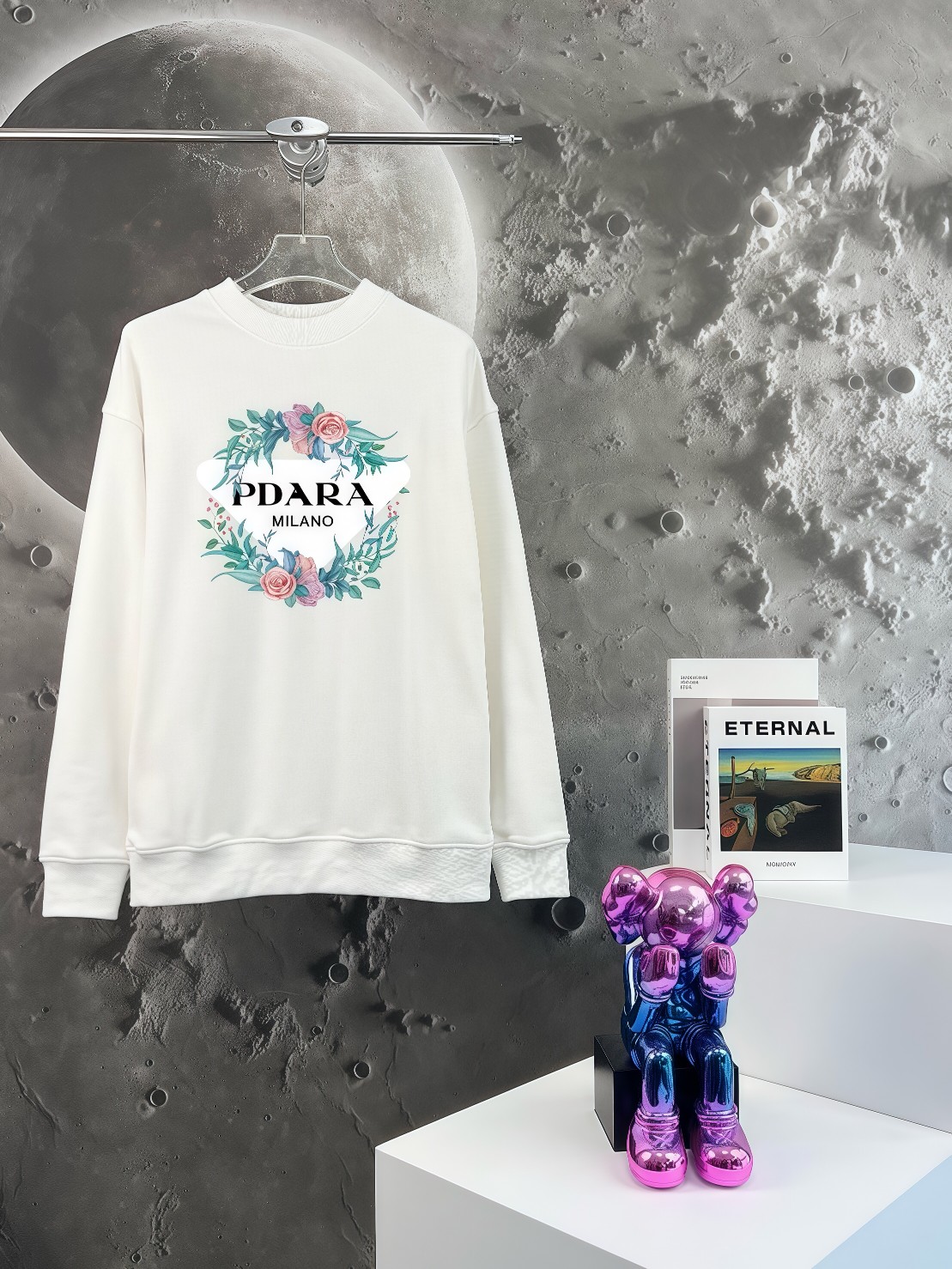 “Prada Round Collar T-Shirt: Premium Cotton, Comfortable Fit, XS-L Sizes in Black and White”