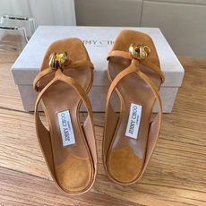 G277高品质 Jimmy Cho*26ss夏季新款宝石扣凉鞋 自带复古贵气轻奢氛围感的四季尖头平底单鞋,柔和小尖头鞋型 G277高品质 Jimmy Cho*26ss夏季新款宝石扣凉鞋 自带复古贵气轻奢氛围感的四季尖头平底单鞋,柔和小尖头鞋型