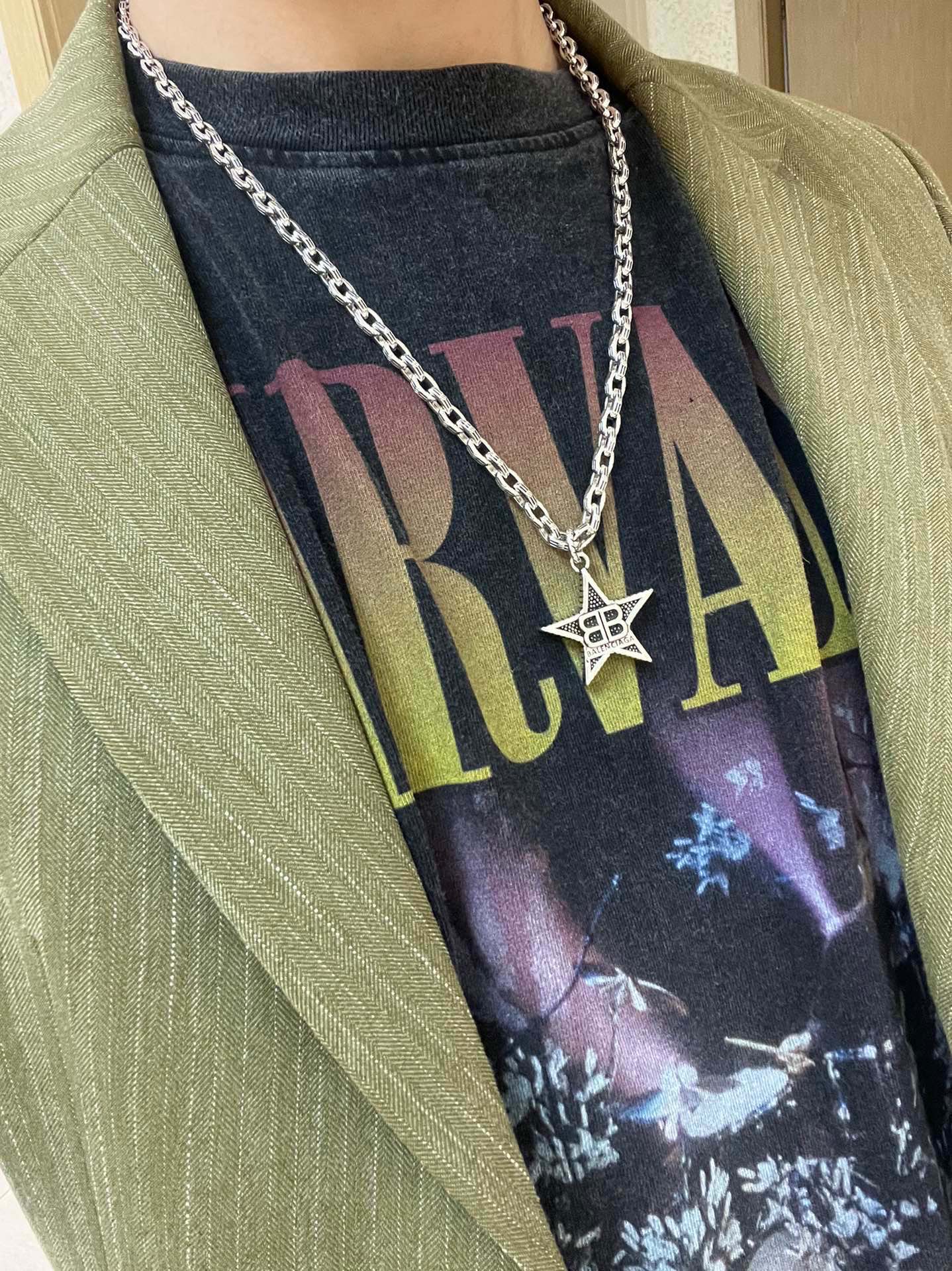 批140原单货🔹🔹新品 巴黎世家项链 Balenciaga 新款项链🔹专柜一致 细节做工精细 每个细节流程到位 设计工艺精细 火爆款出货 设计独特 复古风格 巴黎世家项链