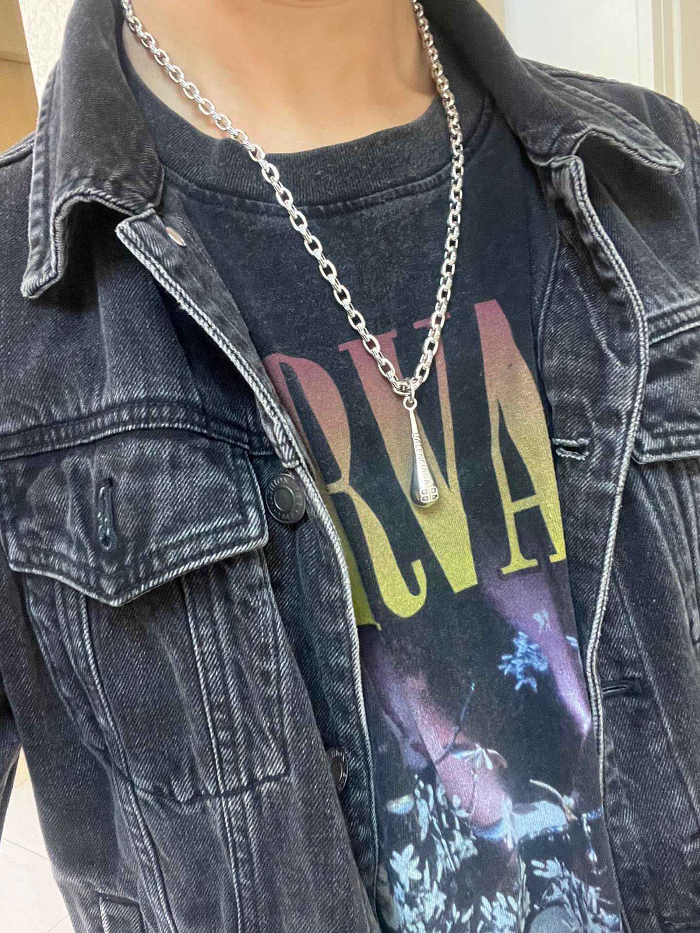 批135 原单货🔹🔹新品 巴黎世家项链 Balenciaga 新款项链🔹专柜一致 细节做工精细 每个细节流程到位 设计工艺精细 火爆款出货 设计独特 复古风格 巴黎世家项链