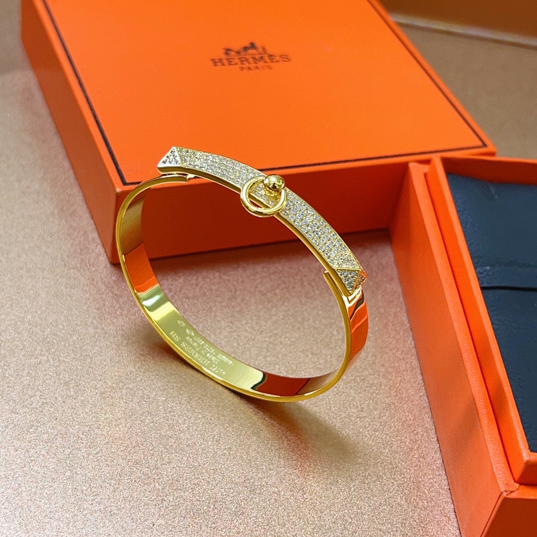 Hermes Shop
 Jewelry Bracelet