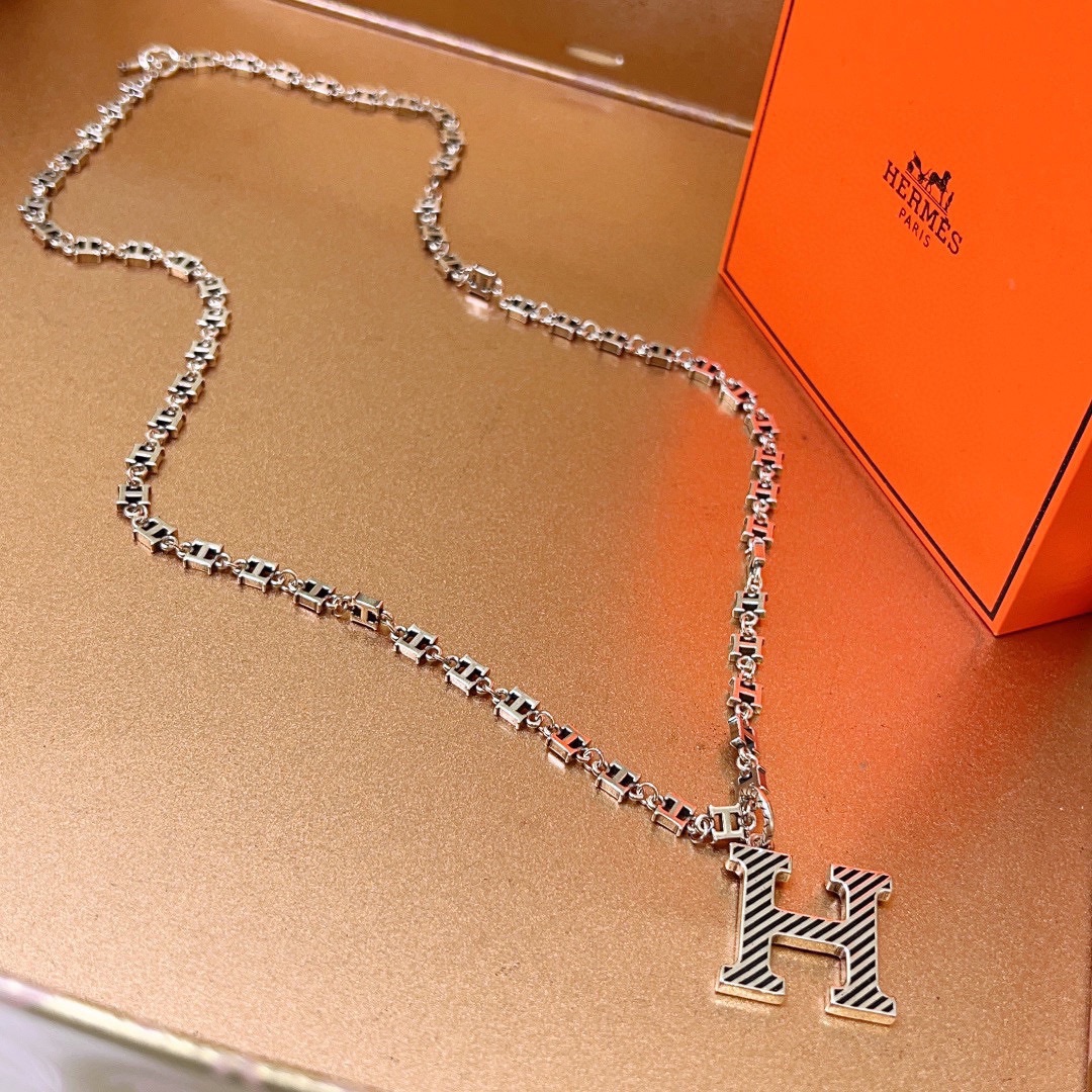 Hermes Jewelry Necklaces & Pendants Unisex Fashion Chains