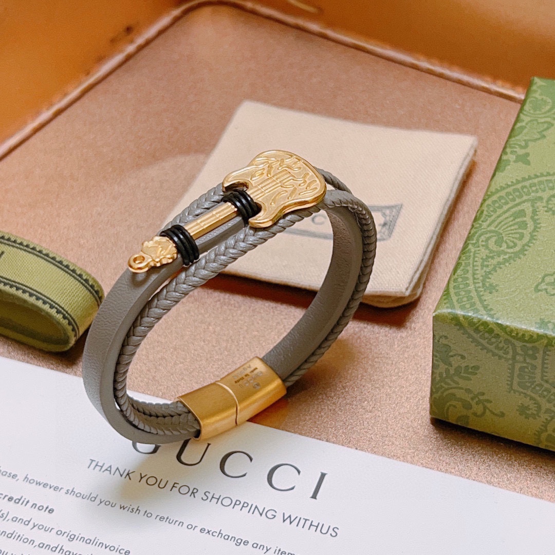 Gucci Sieraden Armbanden Koeienhuid Vintage