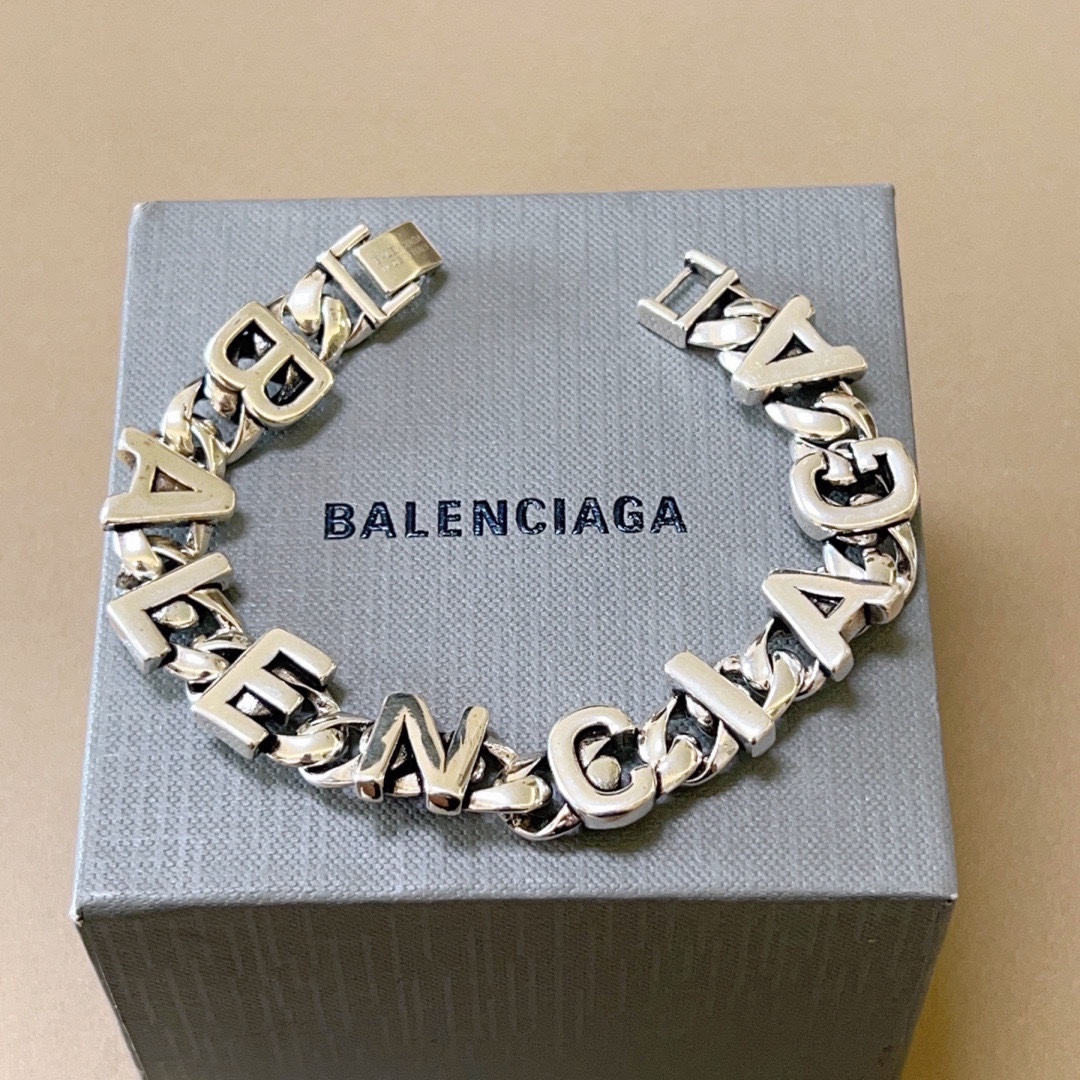 原单货新品巴黎世家Balenciaga手链专柜一致巴黎世家手链男士火爆款出货设计独特前卫男女必备！码数2