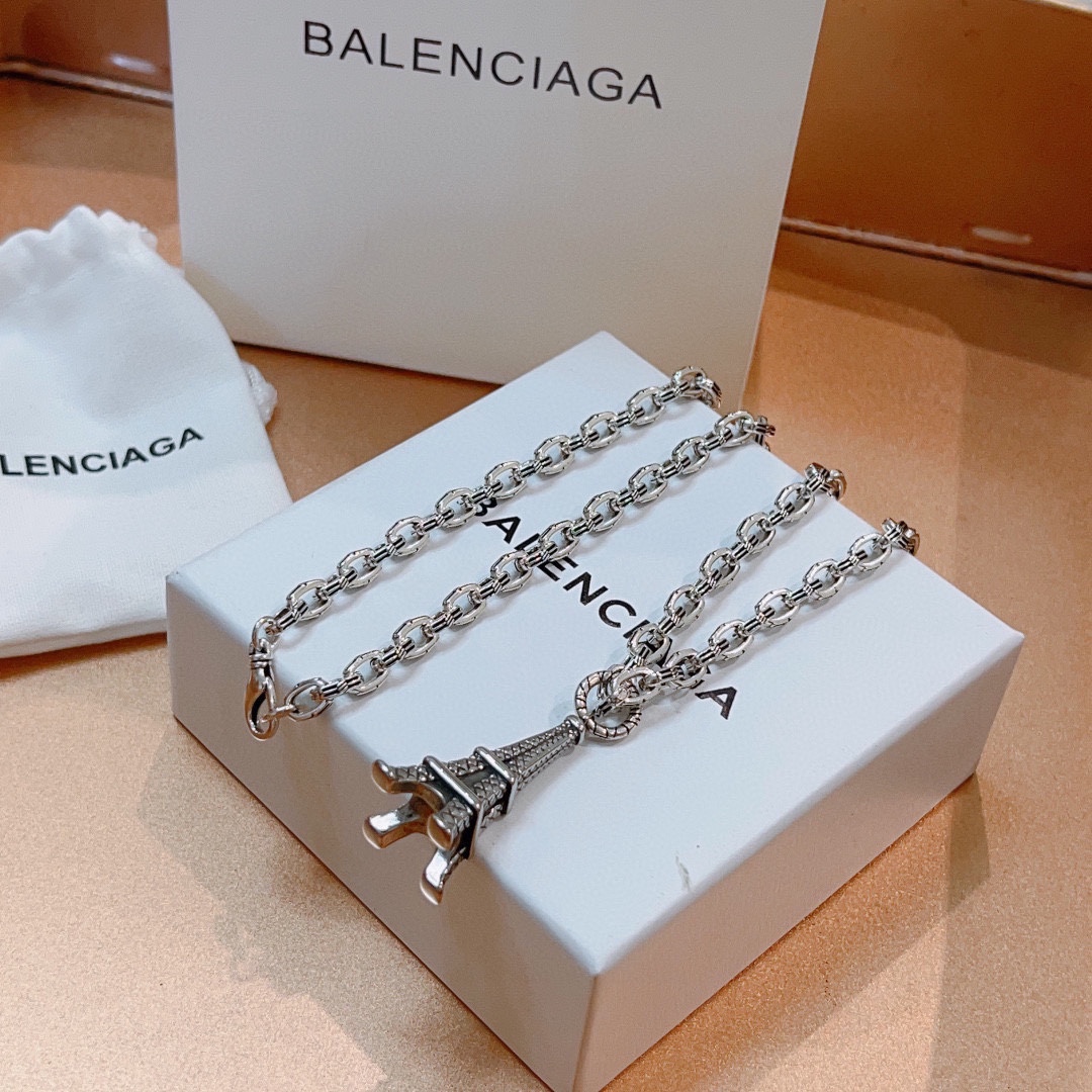 原单货新品巴黎世家项链Balenciaga新款项链专柜一致细节做工精细每个细节流程到位设计工艺精细火爆款