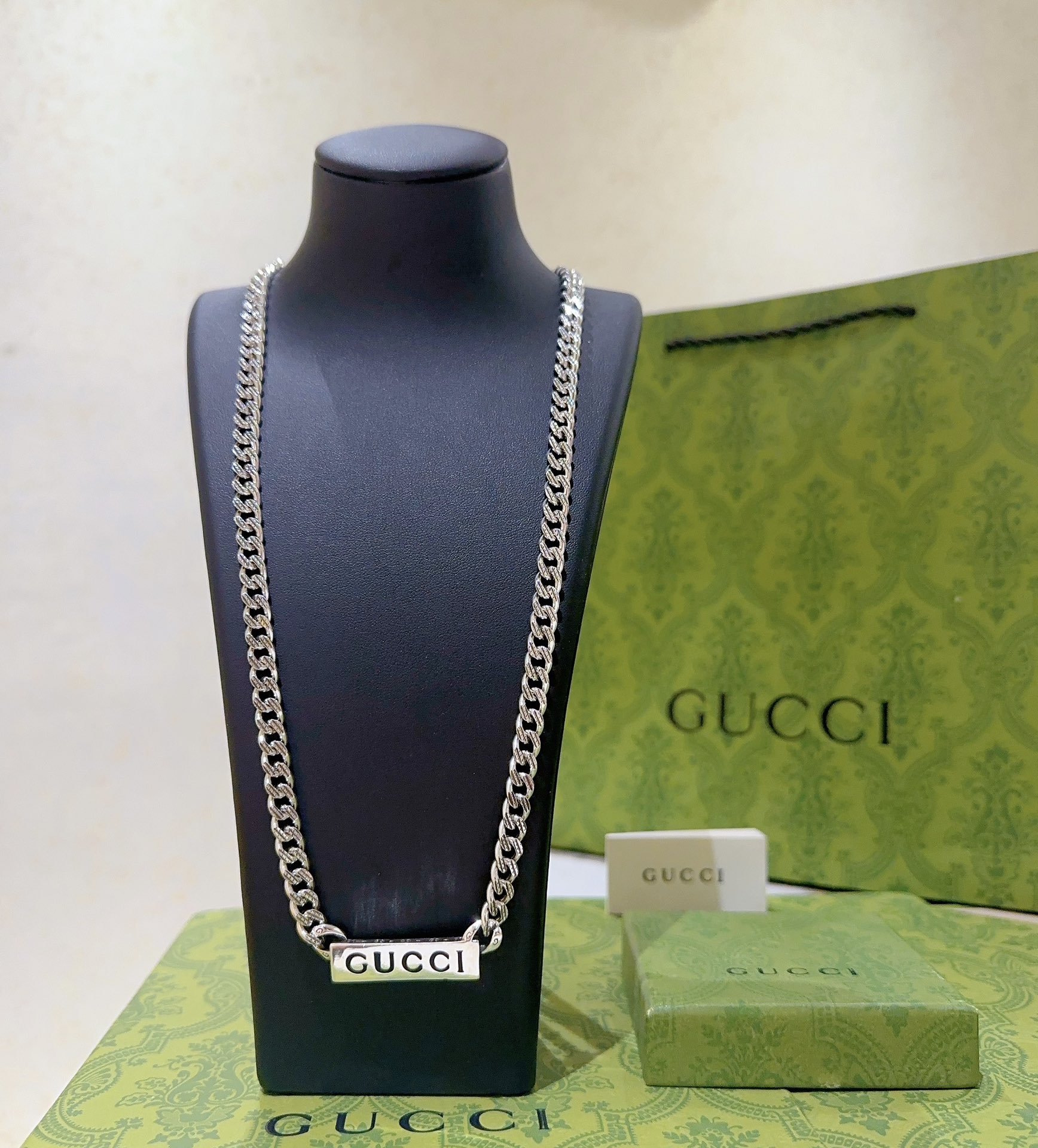 1:1 Replica Wholesale
 Gucci Jewelry Necklaces & Pendants Chains