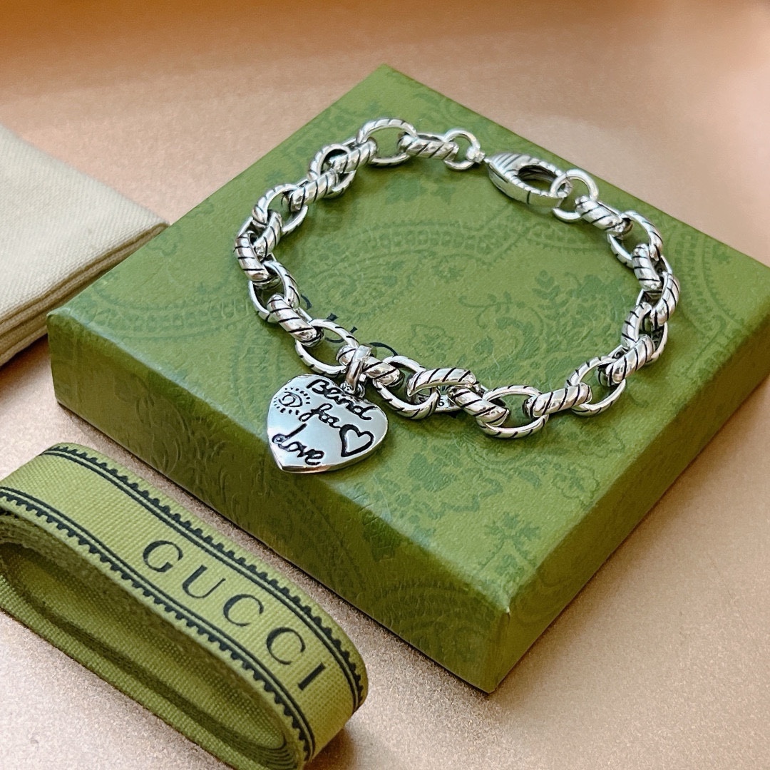 Gucci luxury designer product
