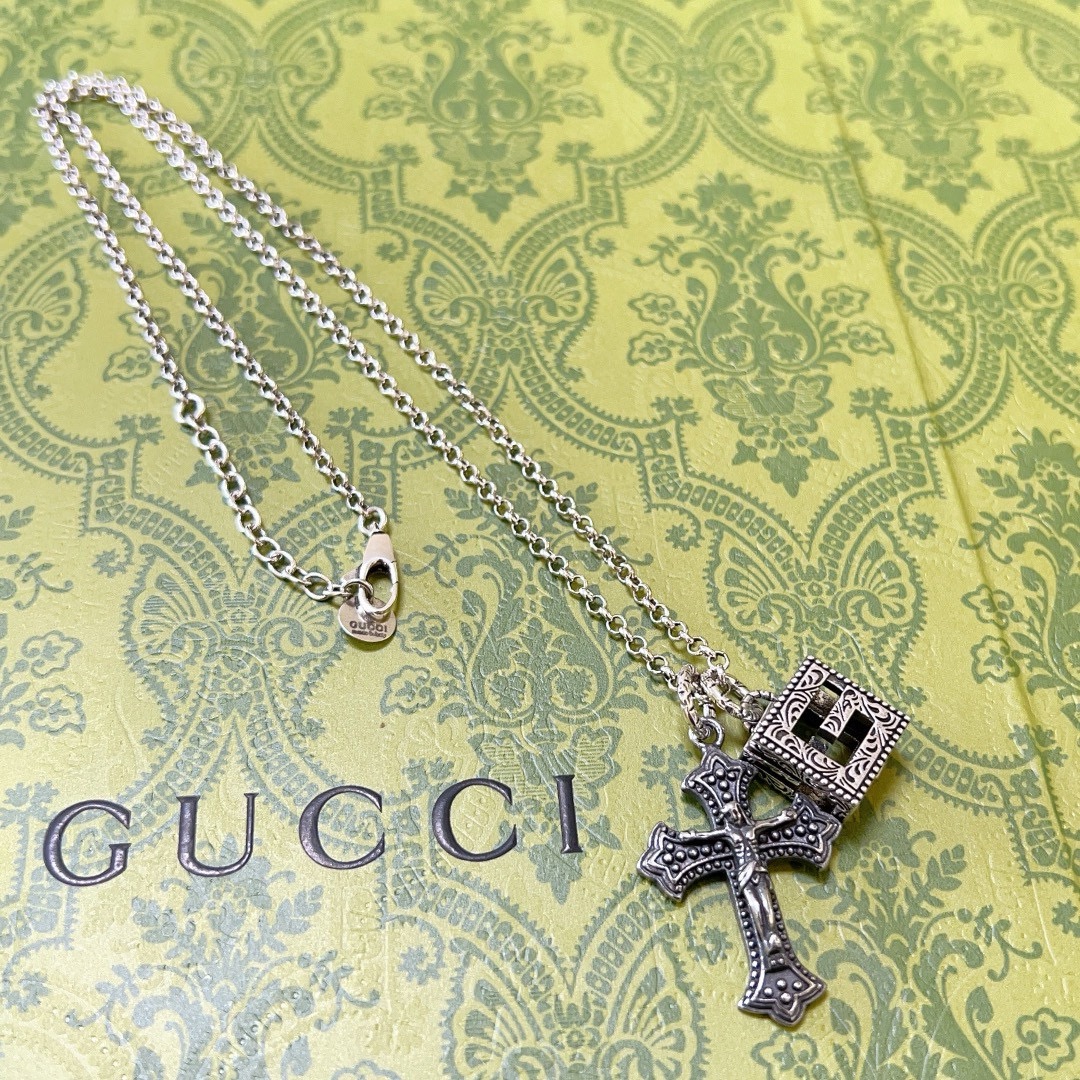 Gucci luxury necklace 4