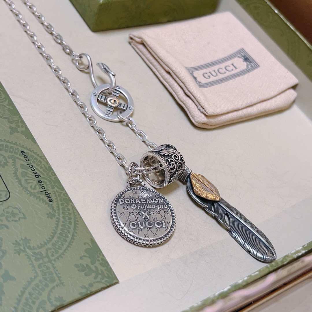 Gucci luxury necklace 9