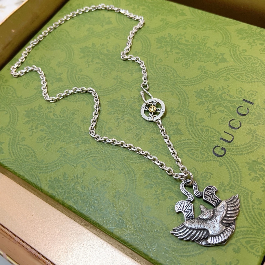 Gucci luxury necklace 2