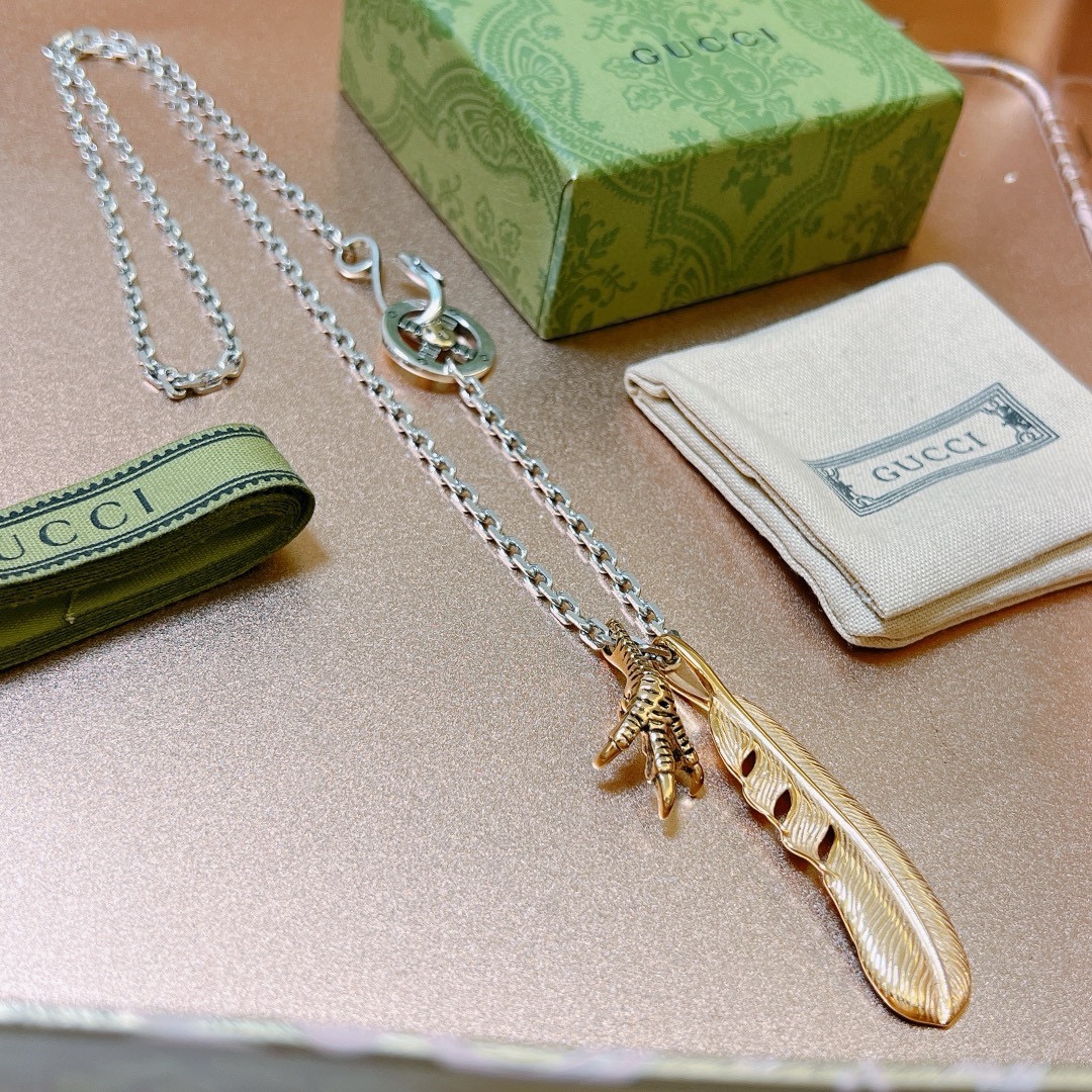 Gucci luxury necklace 9