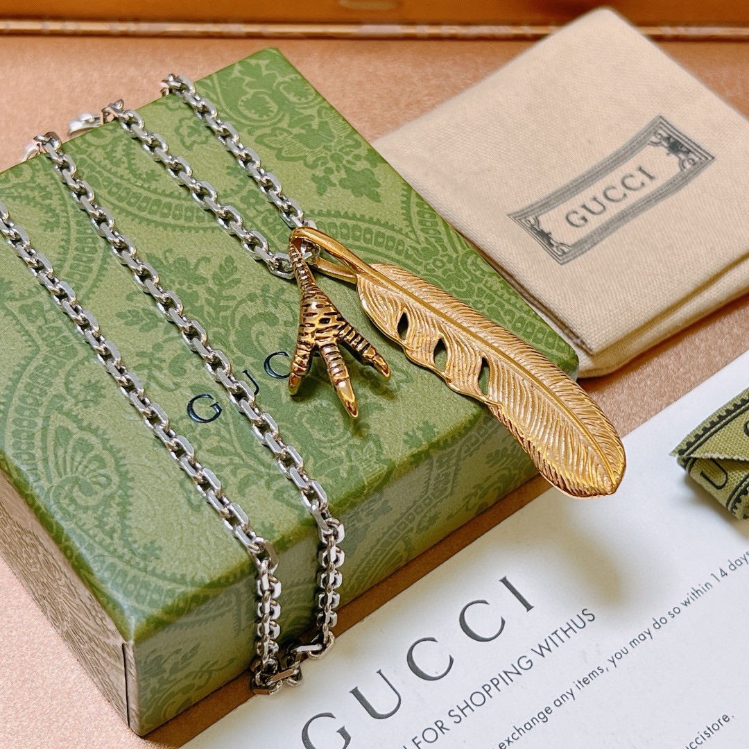 Gucci luxury necklace 2