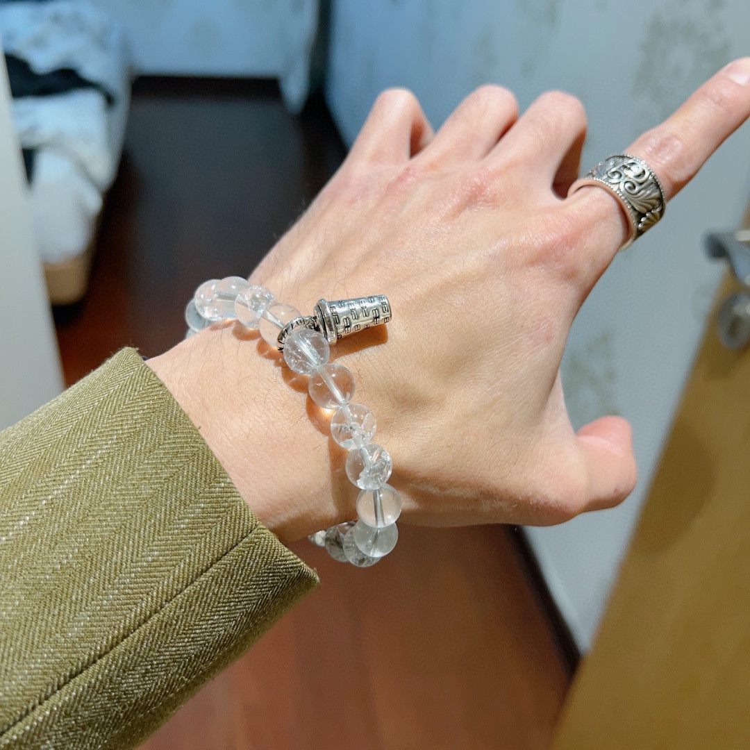 Balenciaga luxury bracelet 8